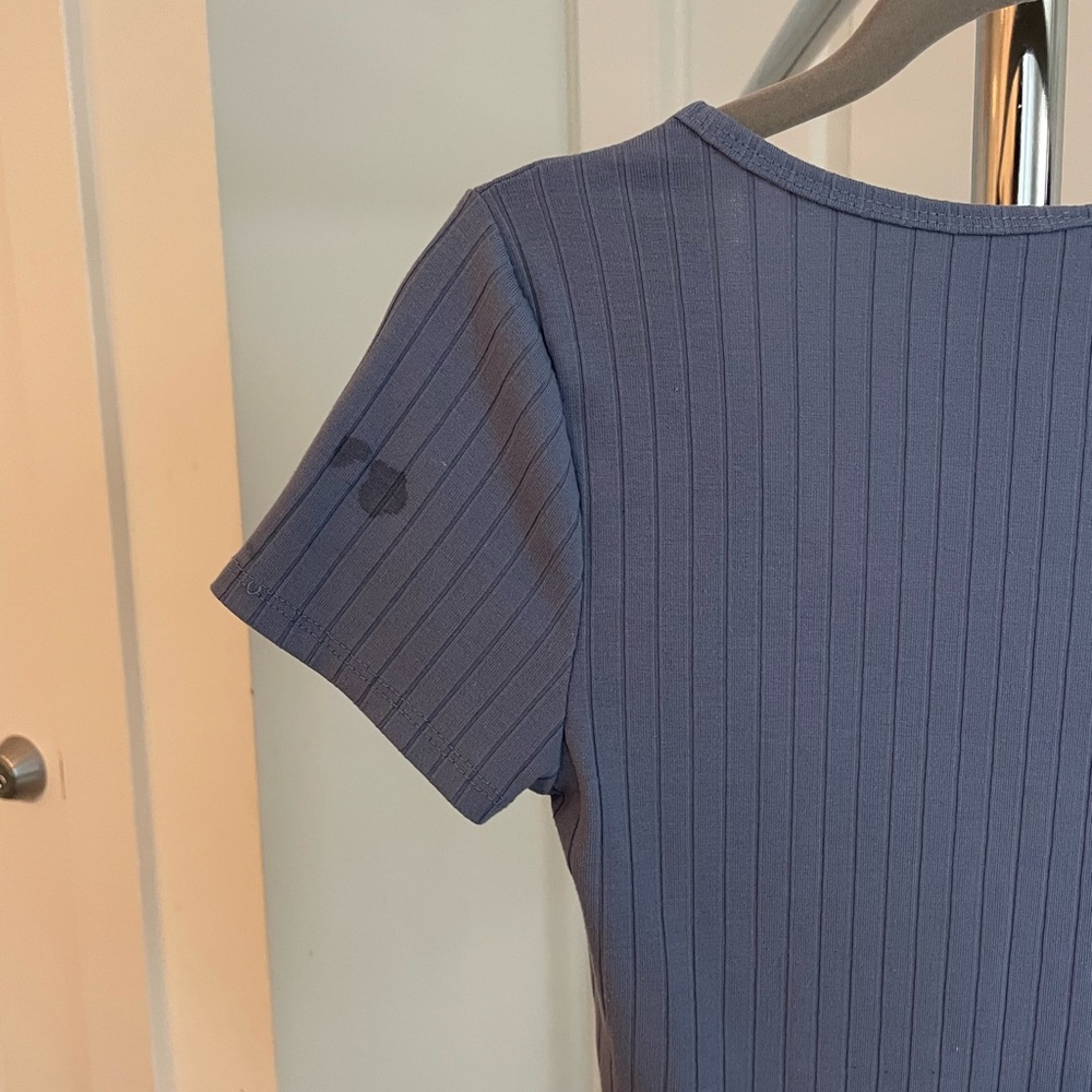 Blue Ribbed Crop Top - Picture 3 of 3